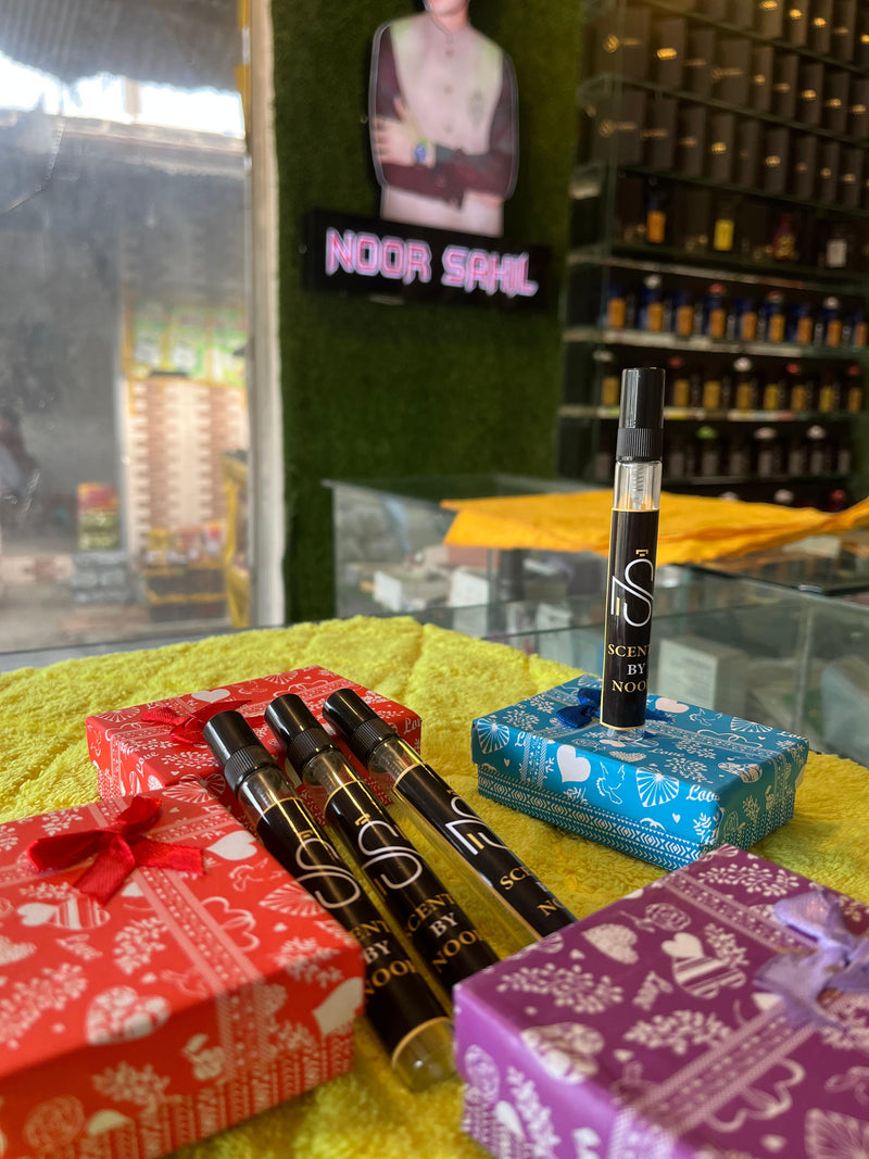 4-Piece Mini Perfume Set (10ml Each)